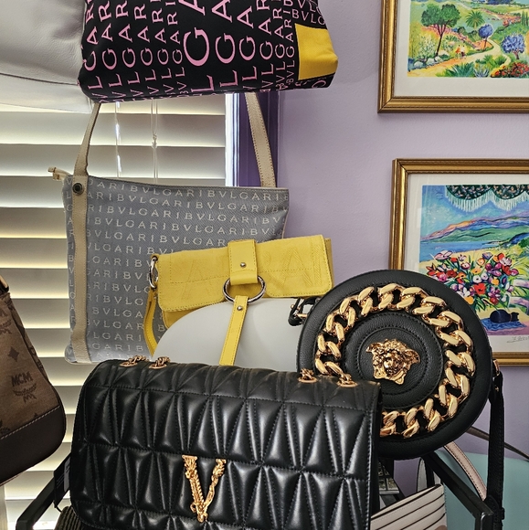 Luxury Colab @greenbergphylli & @pikaki7 Purses, Wallets, Jewelry & More! - Picture 3 of 16